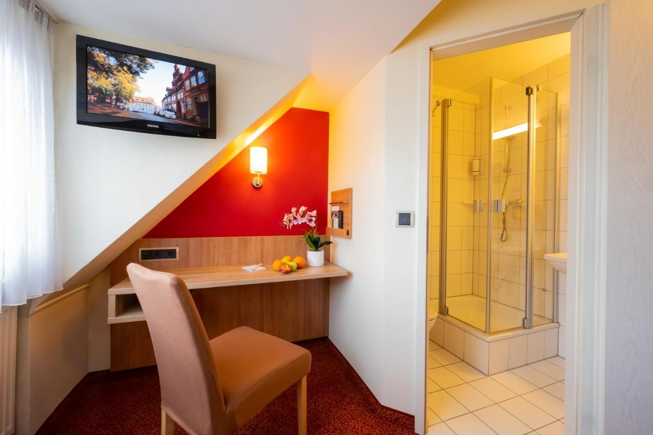 Ambient Hotel Am Europakanal Fürth Extérieur photo